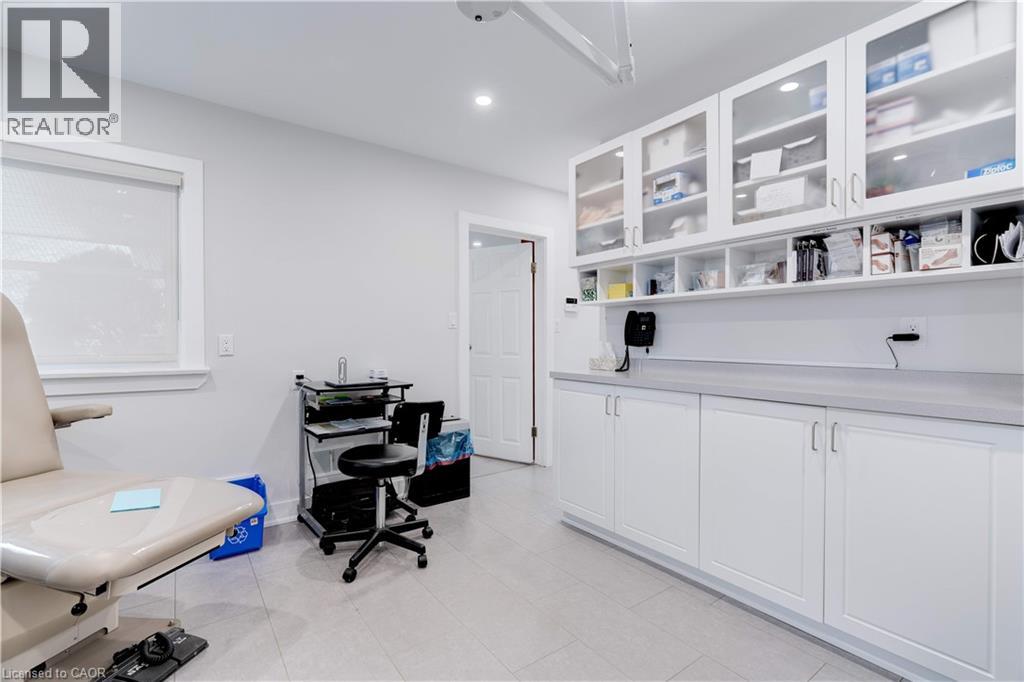 2409 Walker's Line, Burlington, Ontario  L7M 4K1 - Photo 29 - 40786108