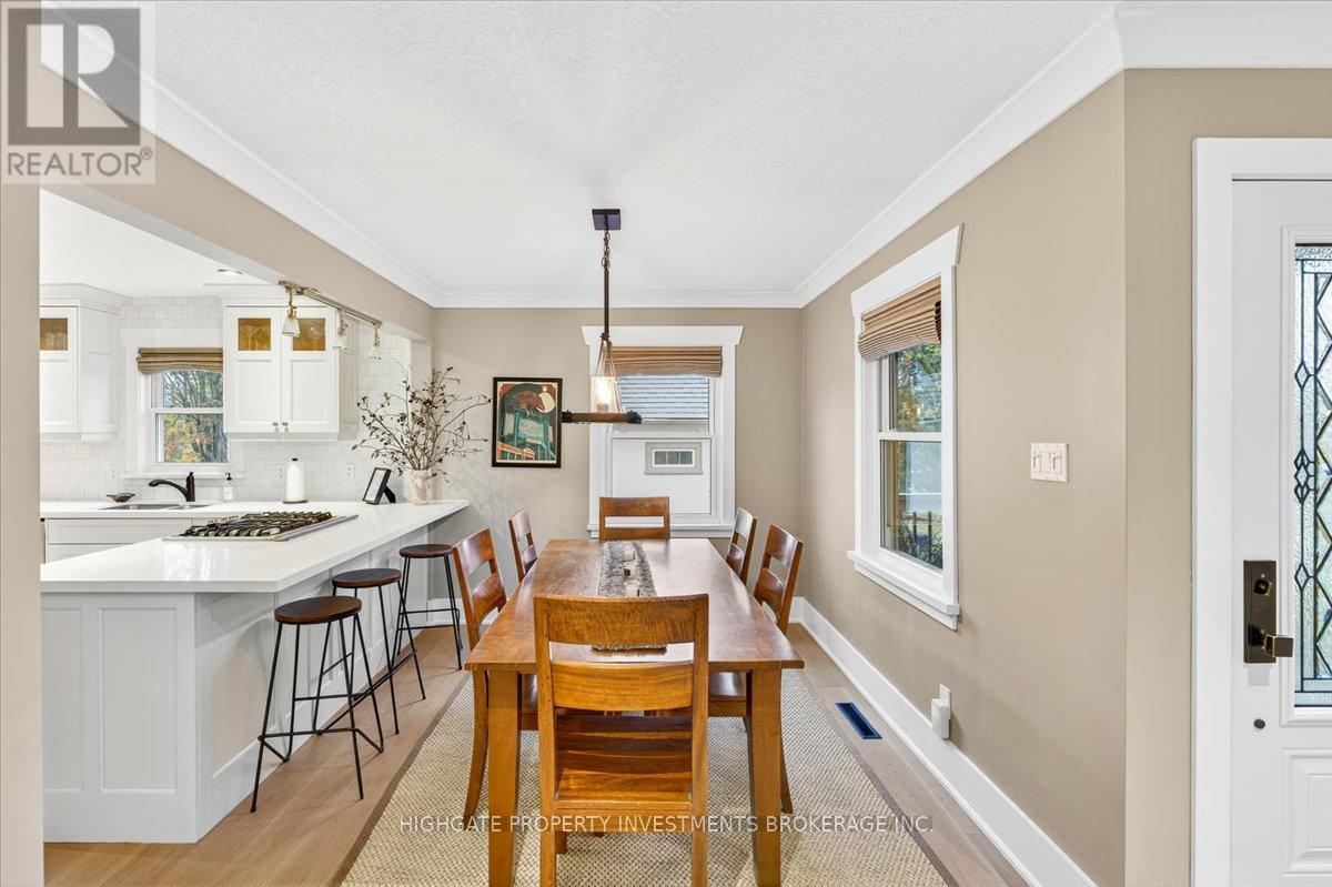 75 Dundonald Street N, Barrie, Ontario  L4M 3T2 - Photo 10 - S12514686