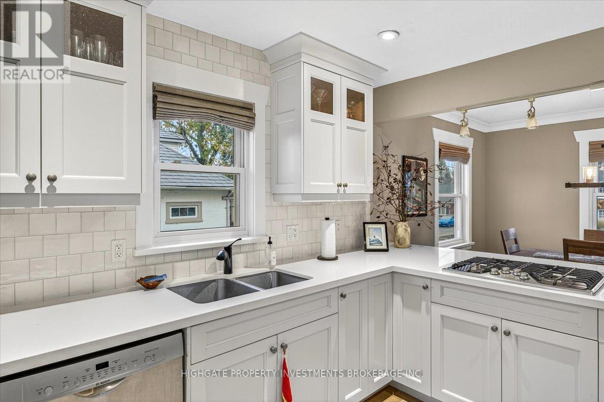 75 Dundonald Street N, Barrie, Ontario  L4M 3T2 - Photo 15 - S12514686