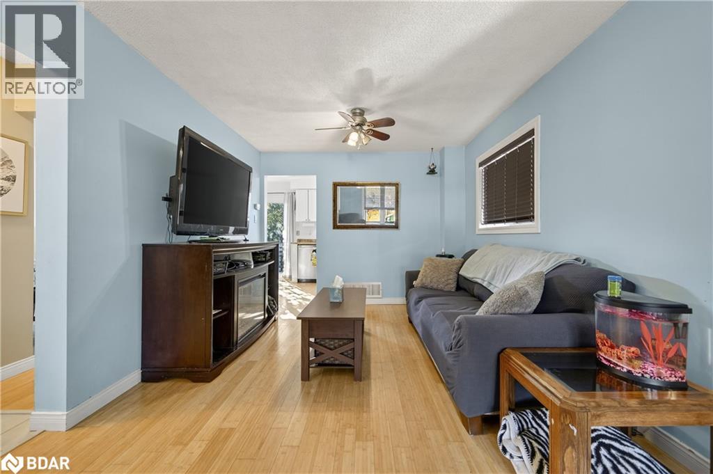 14 Corrie Crescent, Angus, Ontario  L0M 1B3 - Photo 5 - 40787490