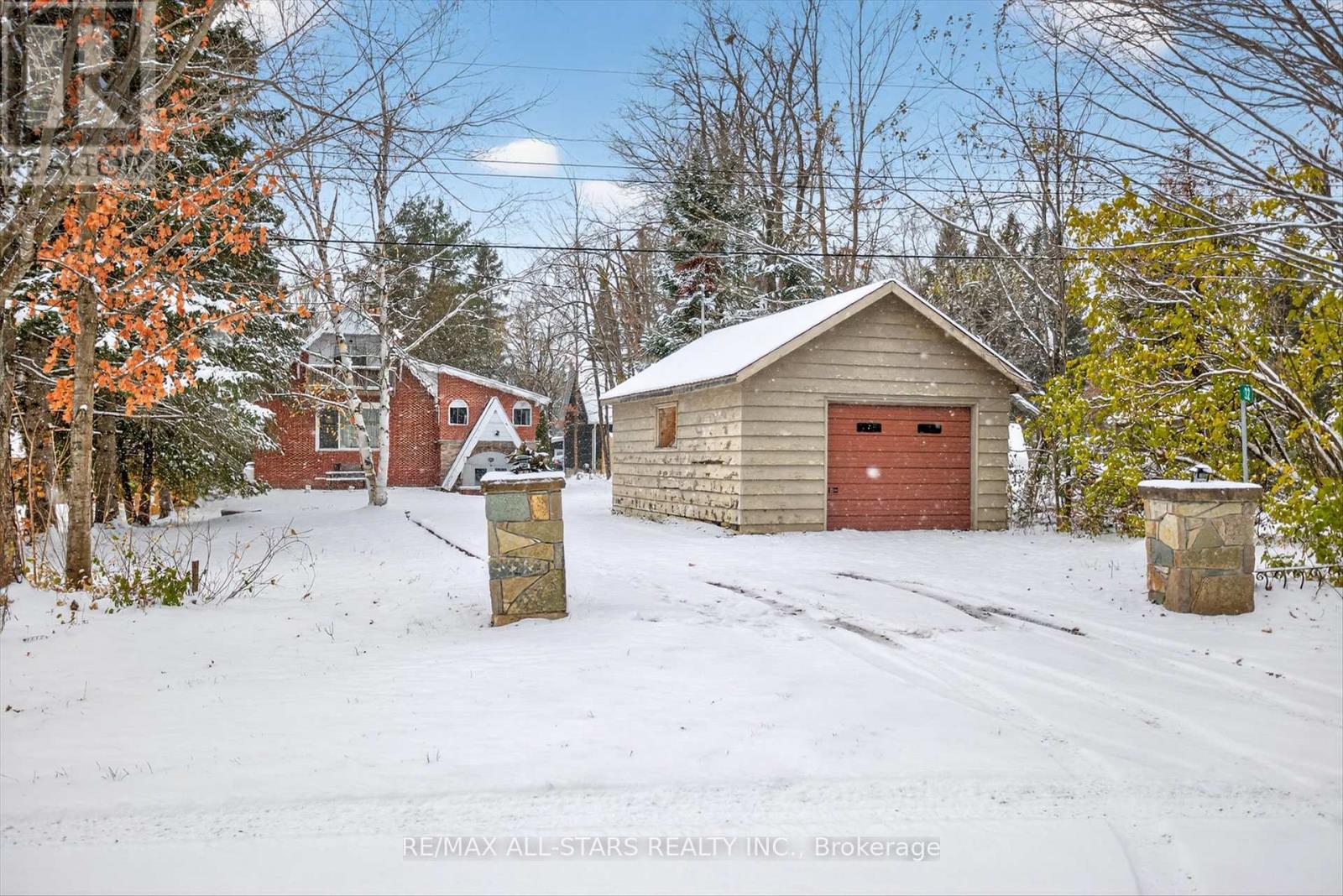 32 Hargrave Road, Kawartha Lakes, Ontario K0M 2B0 - Photo 33 - X12535800