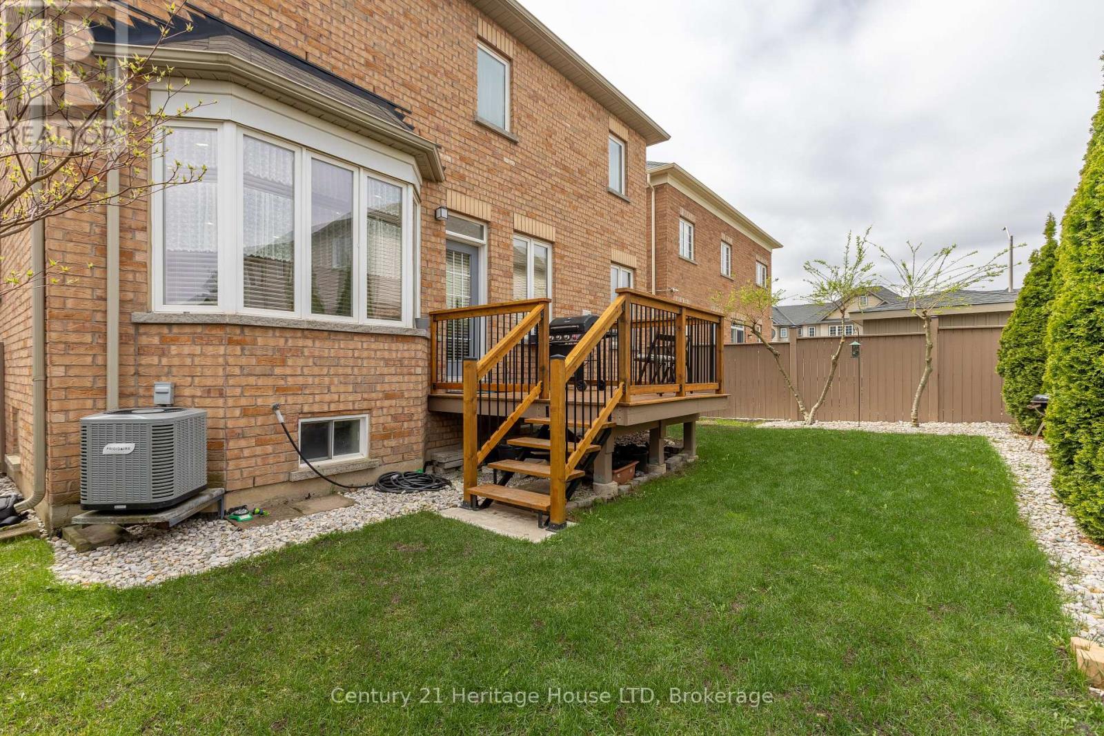 5 Juneberry Road, Thorold, Ontario  L2V 0B2 - Photo 26 - X12430125