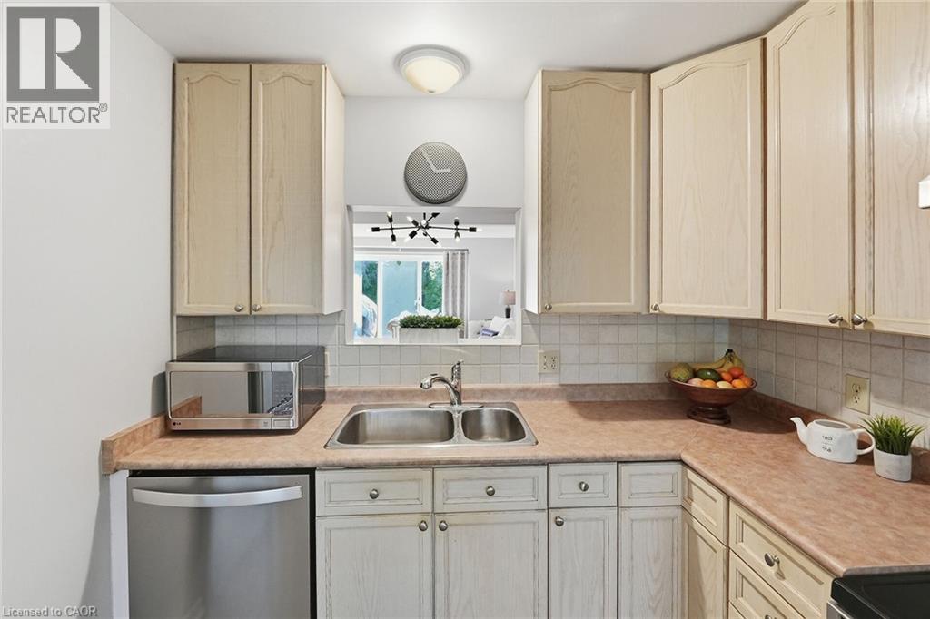 55 Kerman Avenue Unit# 9, Grimsby, Ontario  L3M 5G1 - Photo 13 - 40787675