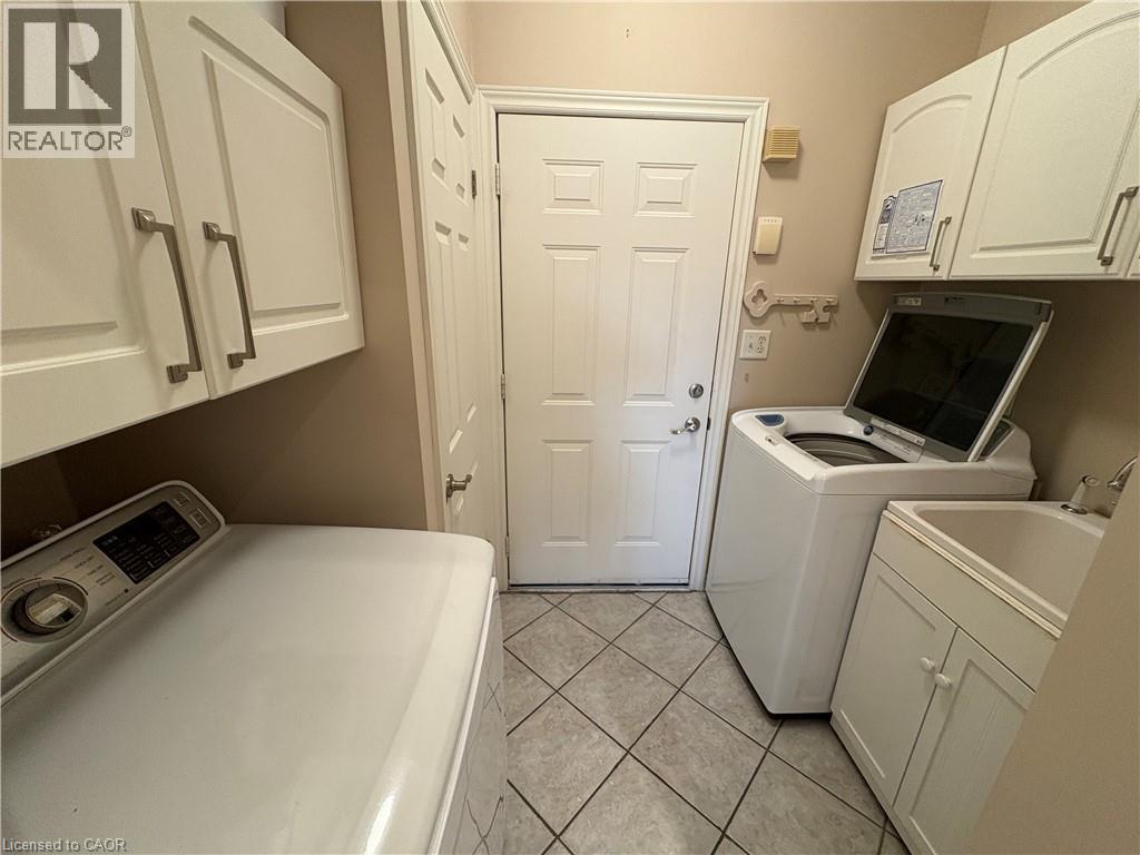 88 Northernbreeze Street, Mount Hope, Ontario  L0R 1W0 - Photo 9 - 40785757