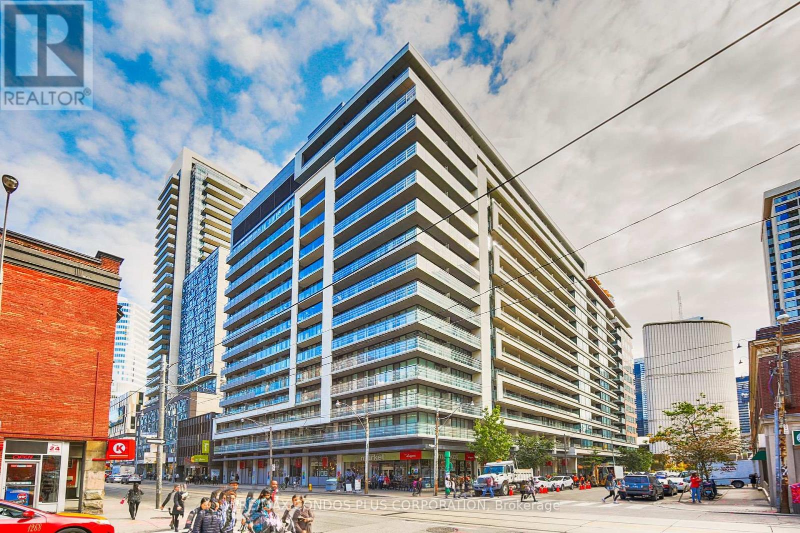 1730 - 111 ELIZABETH STREET, Toronto, Ontario