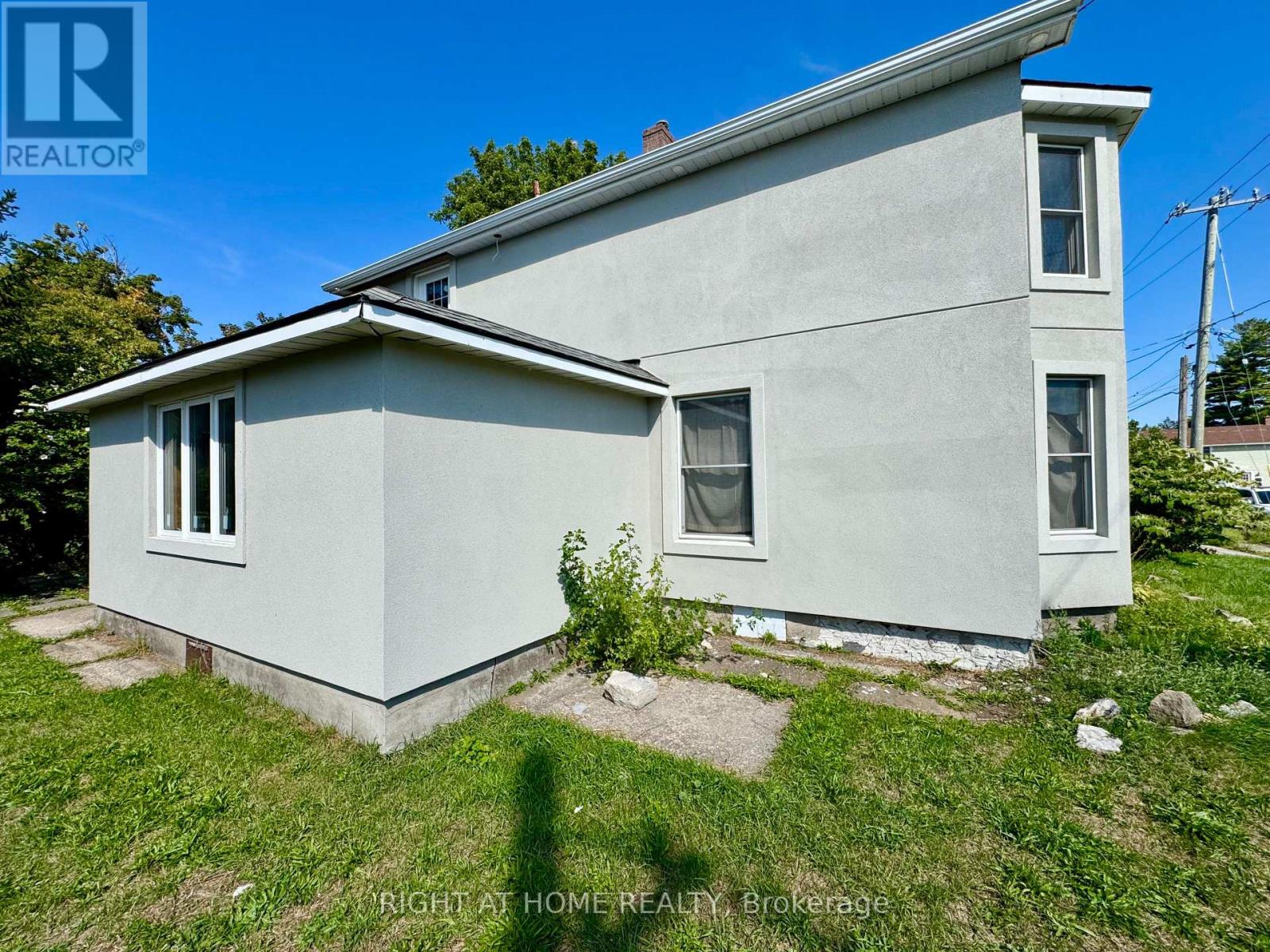 144 Waterloo Street, Fort Erie, Ontario  L2A 3K2 - Photo 30 - X12398420