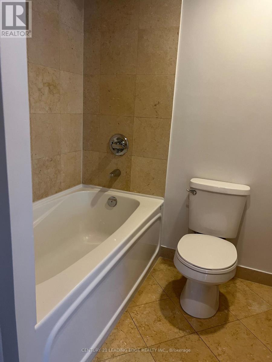 604 - 208 Queens Quay W, Toronto, Ontario  M5J 2Y5 - Photo 5 - C12535926