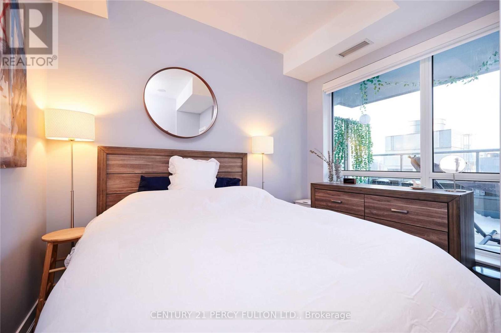 901 - 30 Nelson Street, Toronto, Ontario  M5V 0H5 - Photo 15 - C12536030