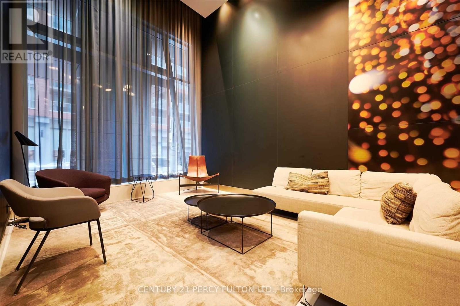 901 - 30 Nelson Street, Toronto, Ontario  M5V 0H5 - Photo 3 - C12536030