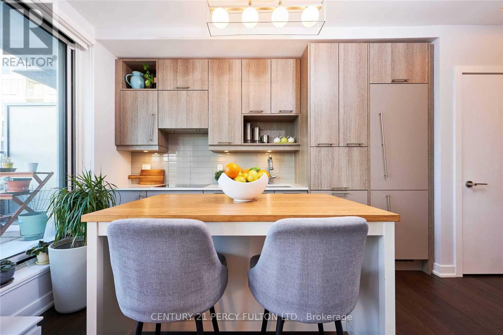 901 - 30 Nelson Street, Toronto, Ontario  M5V 0H5 - Photo 5 - C12536030