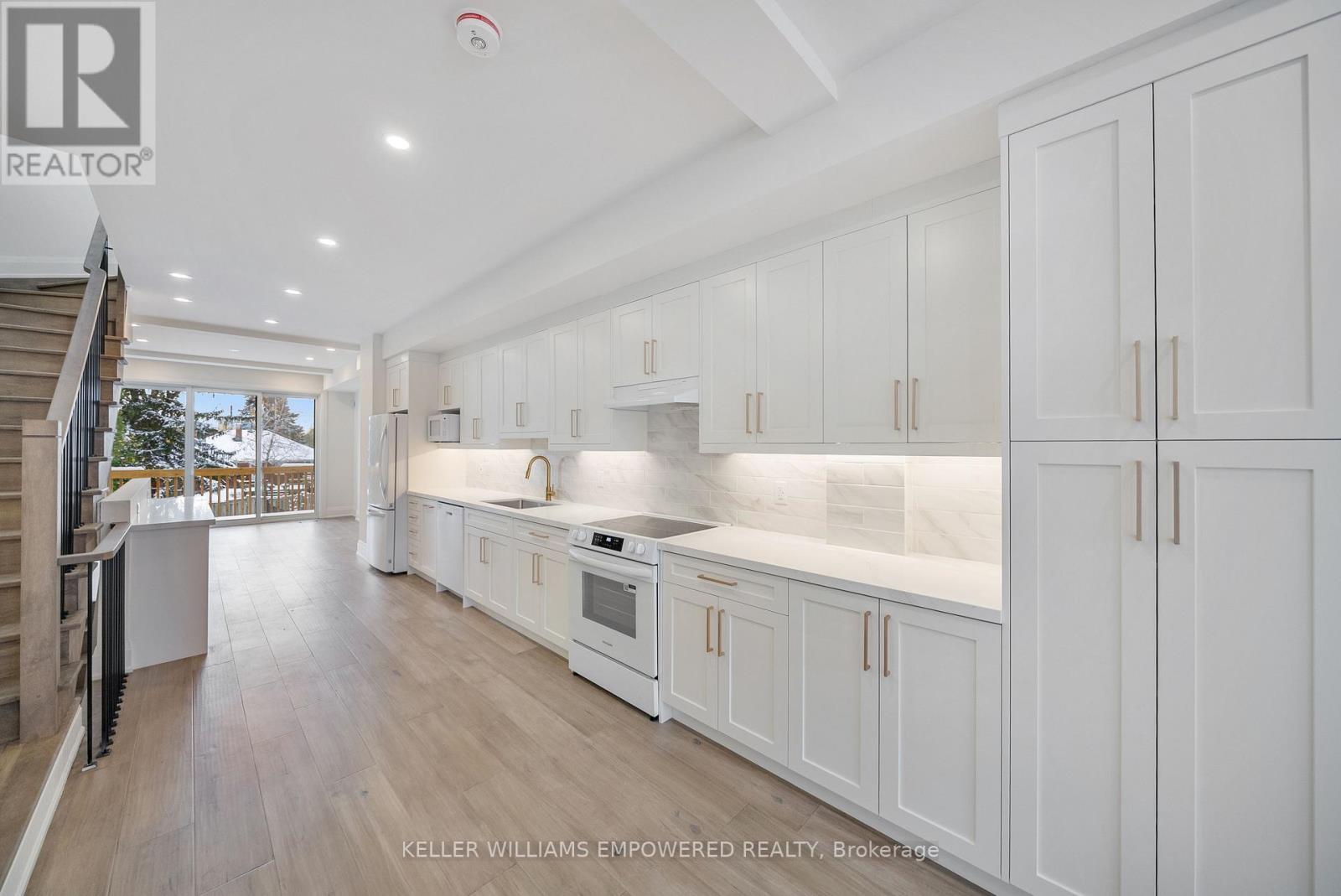 4 Leafield Drive, Toronto, Ontario  M1W 2T2 - Photo 17 - E12535946