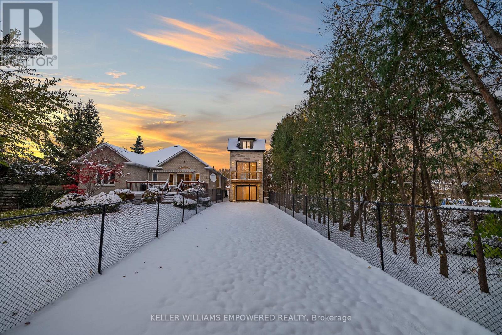 4 Leafield Drive, Toronto, Ontario  M1W 2T2 - Photo 38 - E12535946