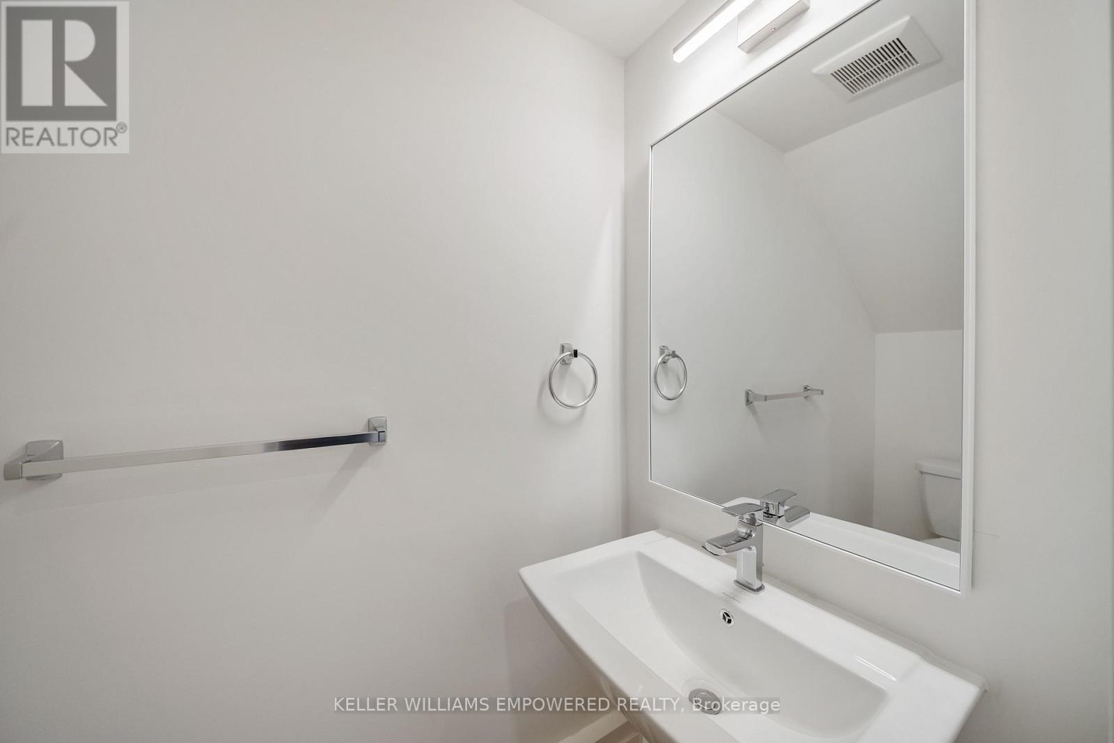 4 Leafield Drive, Toronto, Ontario  M1W 2T2 - Photo 7 - E12535946