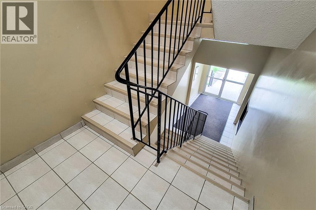 270 Eiwo Court Unit# 208, Waterloo, Ontario N2K 3M6 - Photo 8 - 40786540
