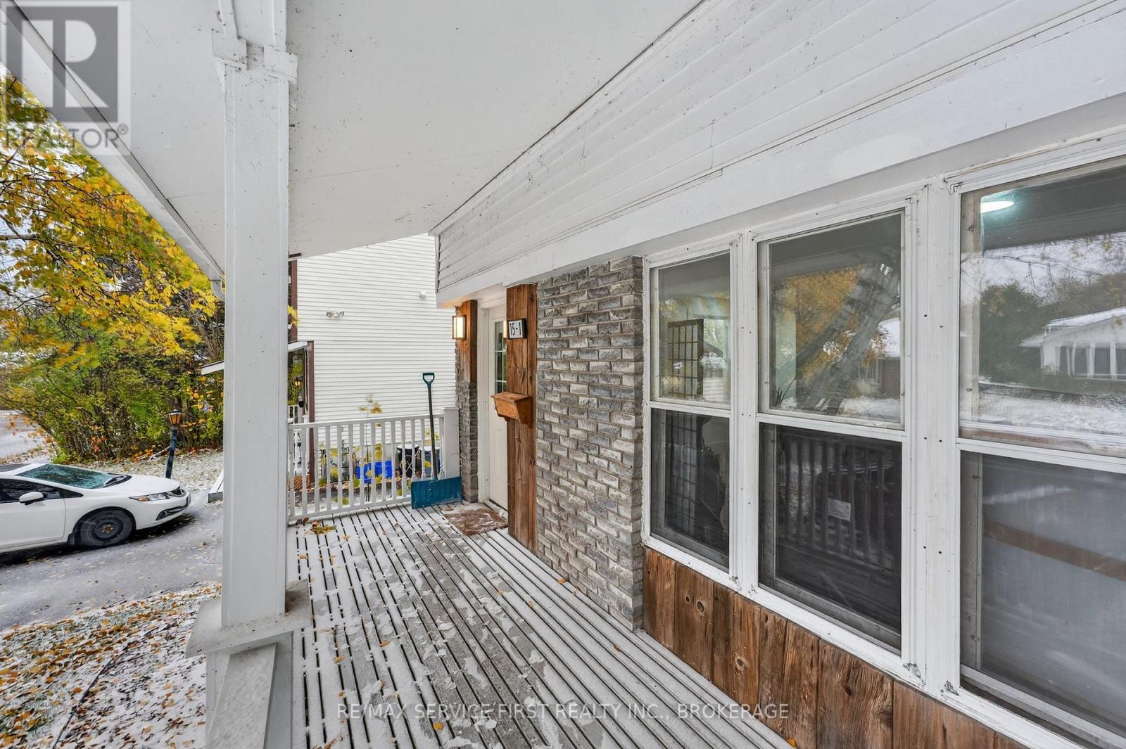 15 Foster Street, Kingston, Ontario K7M 6L2 - Photo 3 - X12536190