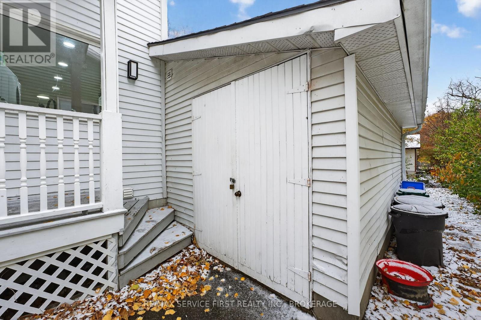 15 Foster Street, Kingston, Ontario K7M 6L2 - Photo 32 - X12536190