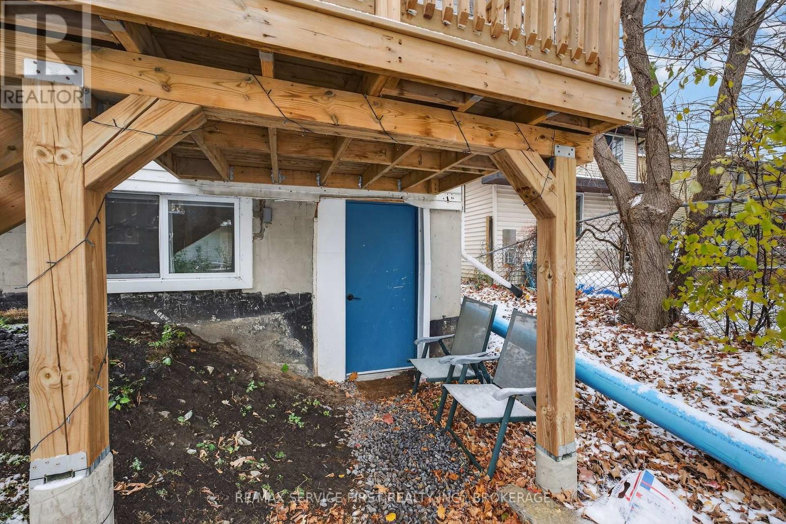 15 Foster Street, Kingston, Ontario K7M 6L2 - Photo 35 - X12536190