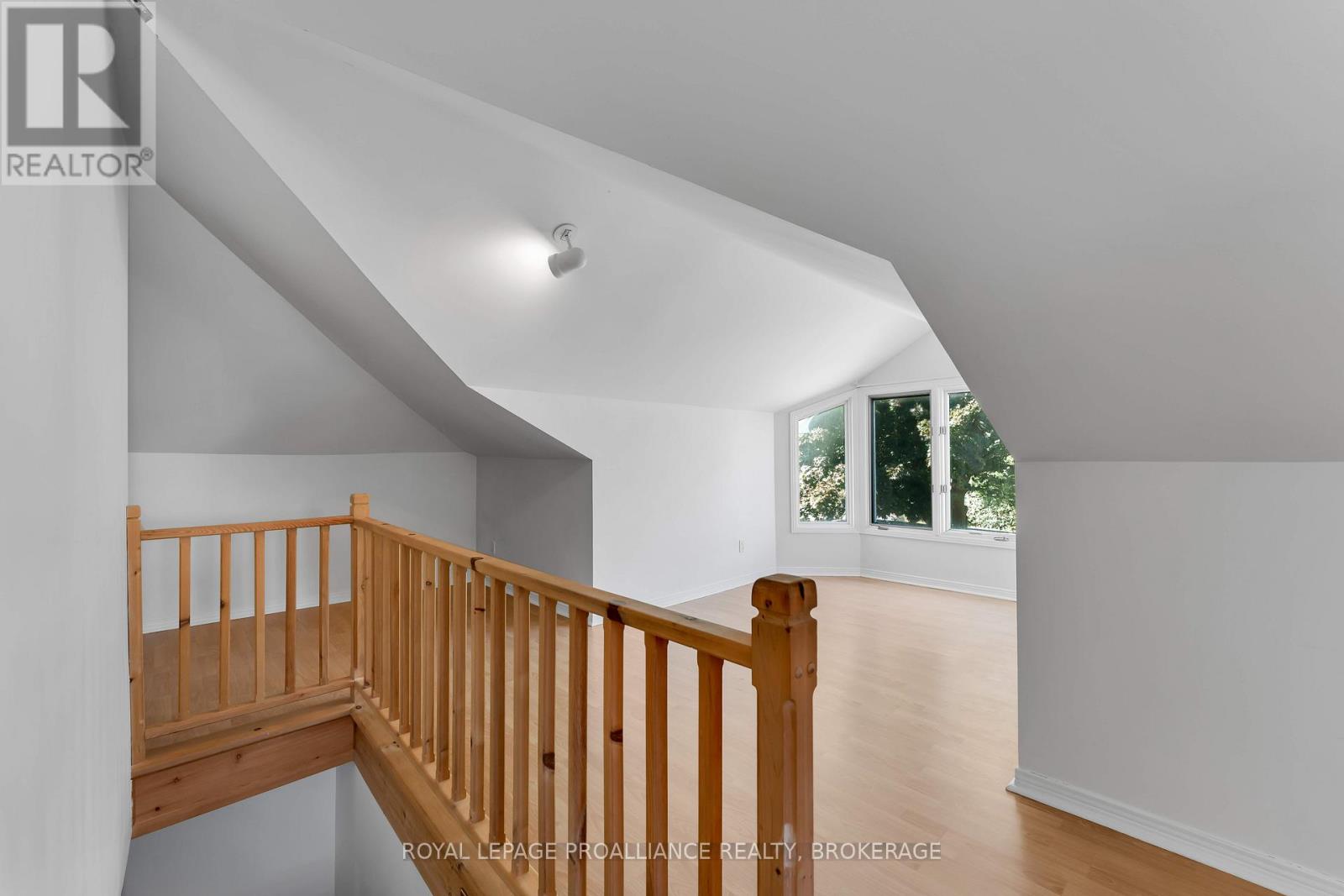 235 Park Street, Kingston, Ontario  K7L 1K4 - Photo 33 - X12536220