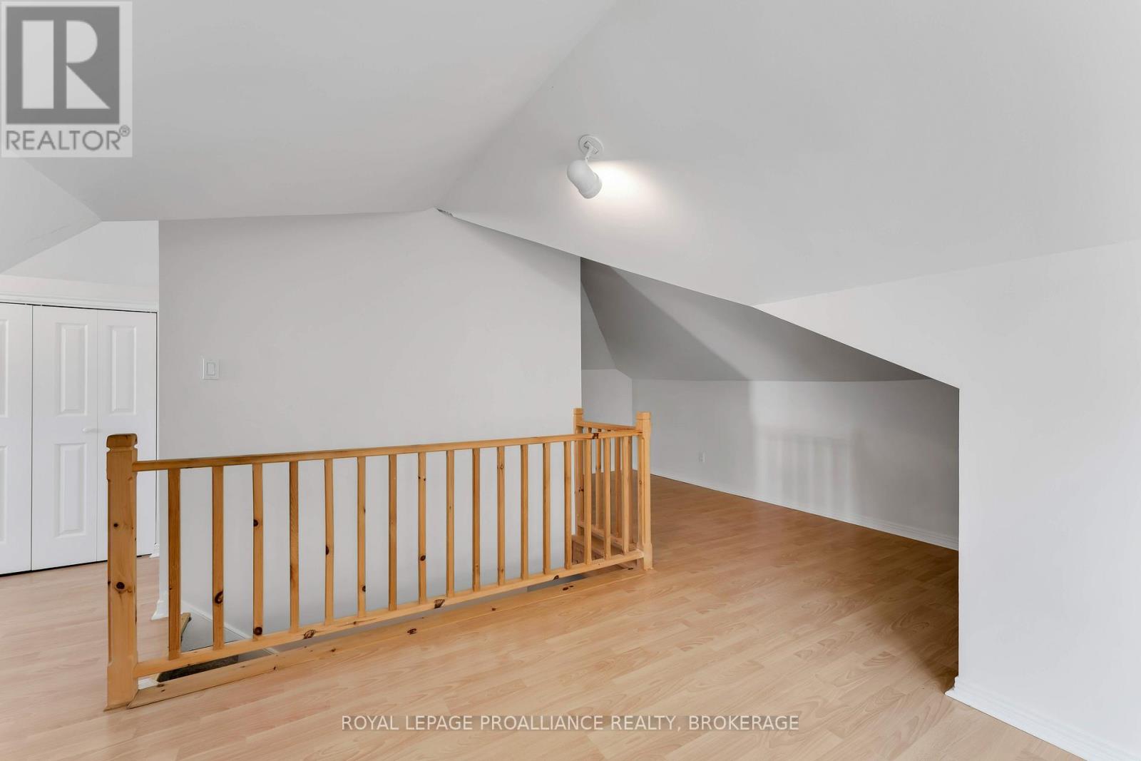 235 Park Street, Kingston, Ontario  K7L 1K4 - Photo 35 - X12536220