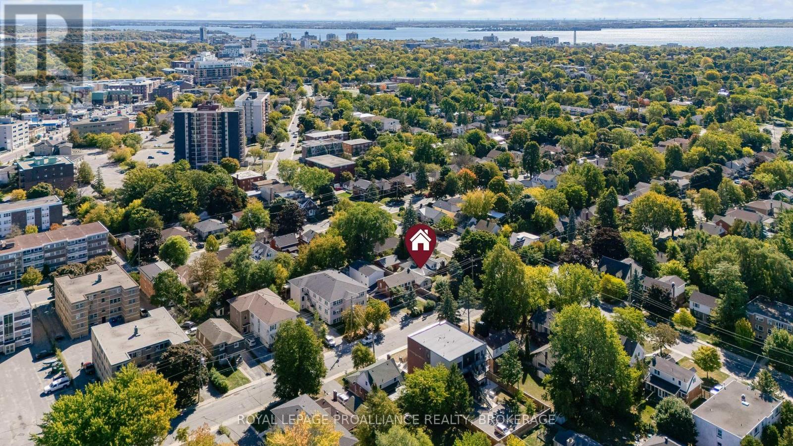 235 Park Street, Kingston, Ontario  K7L 1K4 - Photo 4 - X12536220