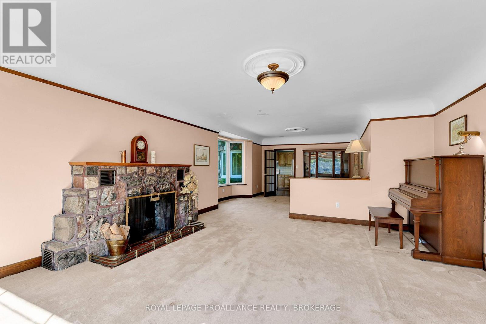 235 Park Street, Kingston, Ontario  K7L 1K4 - Photo 9 - X12536220