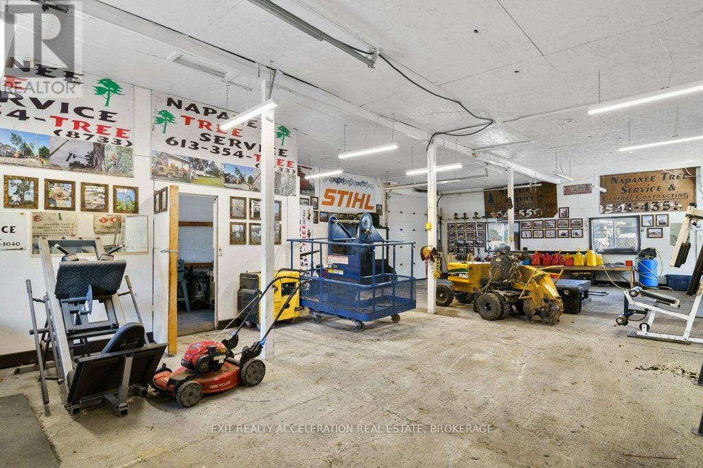71 Goodyear Road, Greater Napanee, Ontario  K7R 3L2 - Photo 32 - X12536270