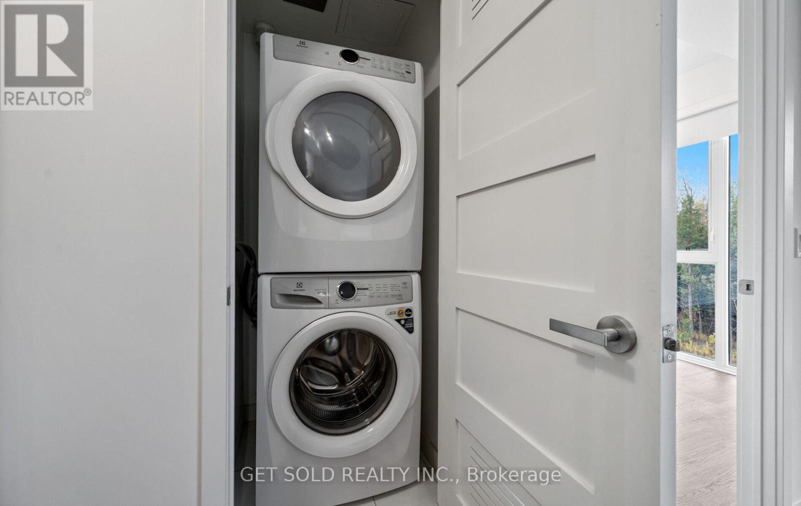 415 - 333 Sunseeker Avenue, Innisfil, Ontario  L9S 0R6 - Photo 14 - N12535920