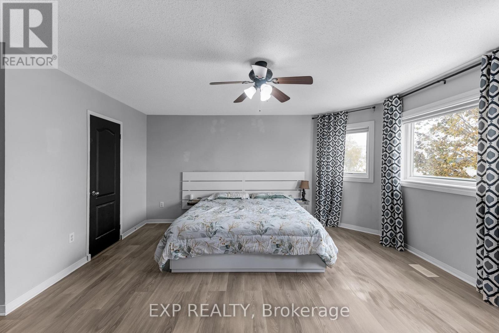 35 Viscount Way, East Gwillimbury (Mt Albert), Ontario  L0G 1M0 - Photo 25 - N12535934