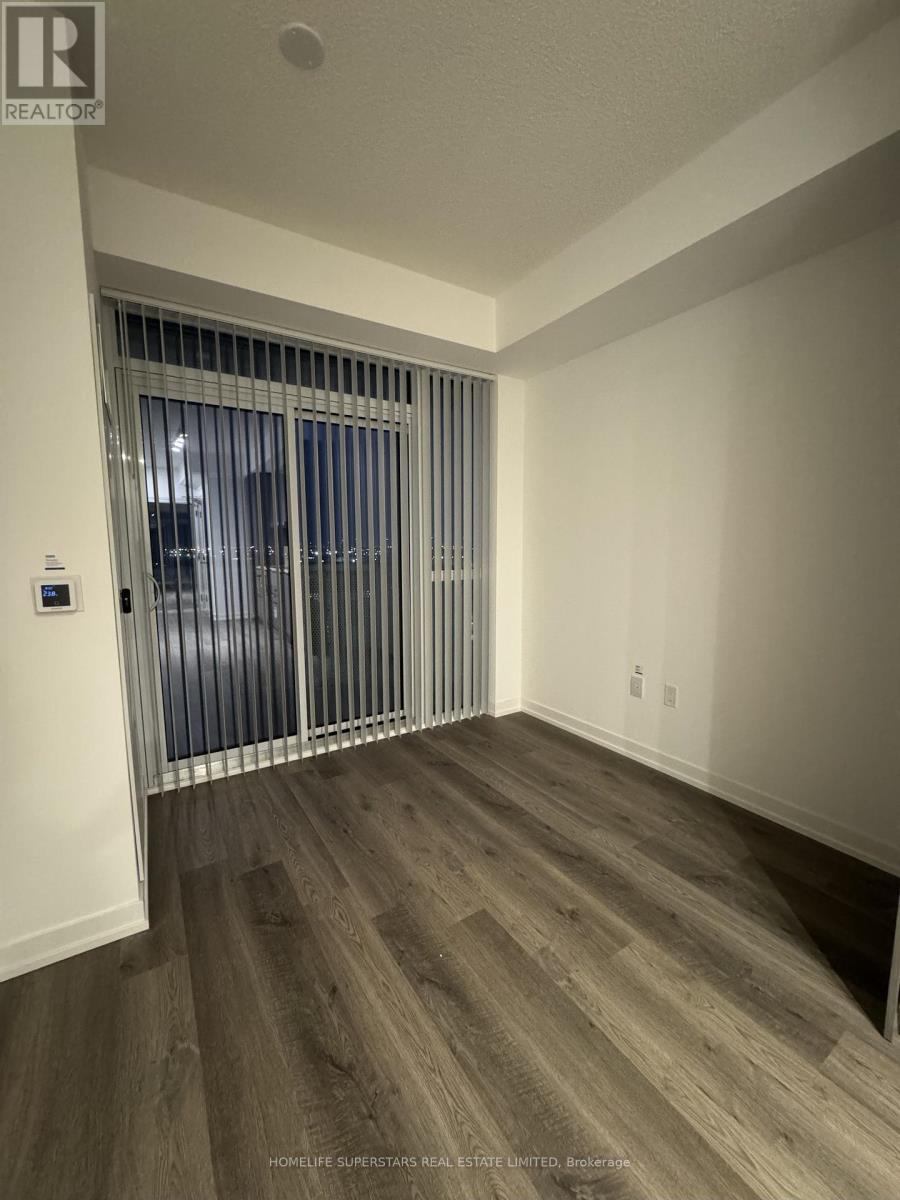 908 - 8 Interchange Way, Vaughan, Ontario  L4K 5Z7 - Photo 14 - N12535944