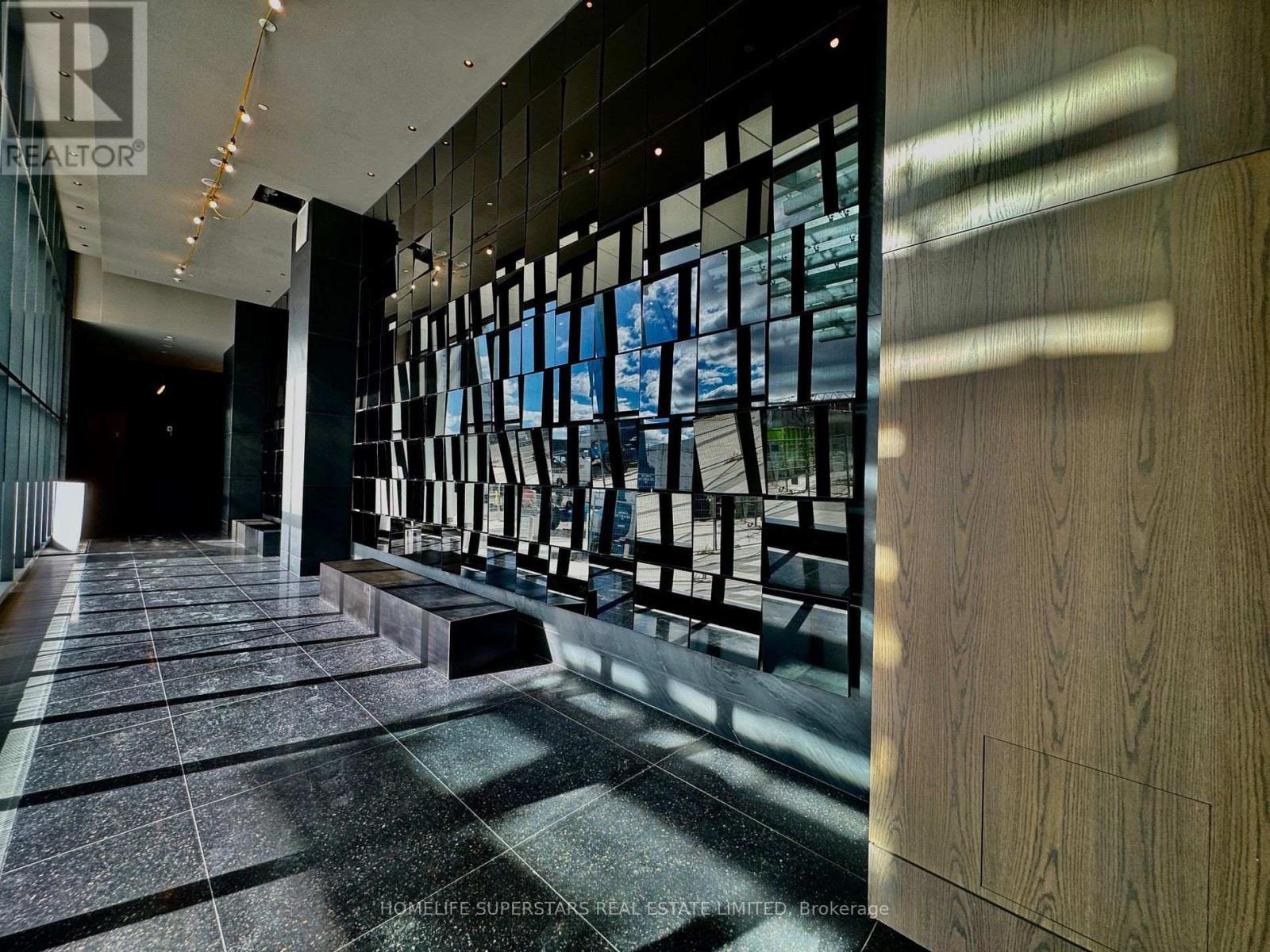 908 - 8 Interchange Way, Vaughan, Ontario  L4K 5Z7 - Photo 29 - N12535944