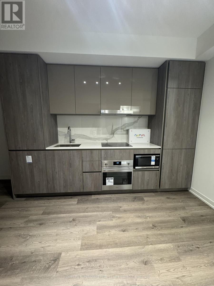 908 - 8 Interchange Way, Vaughan, Ontario  L4K 5Z7 - Photo 8 - N12535944