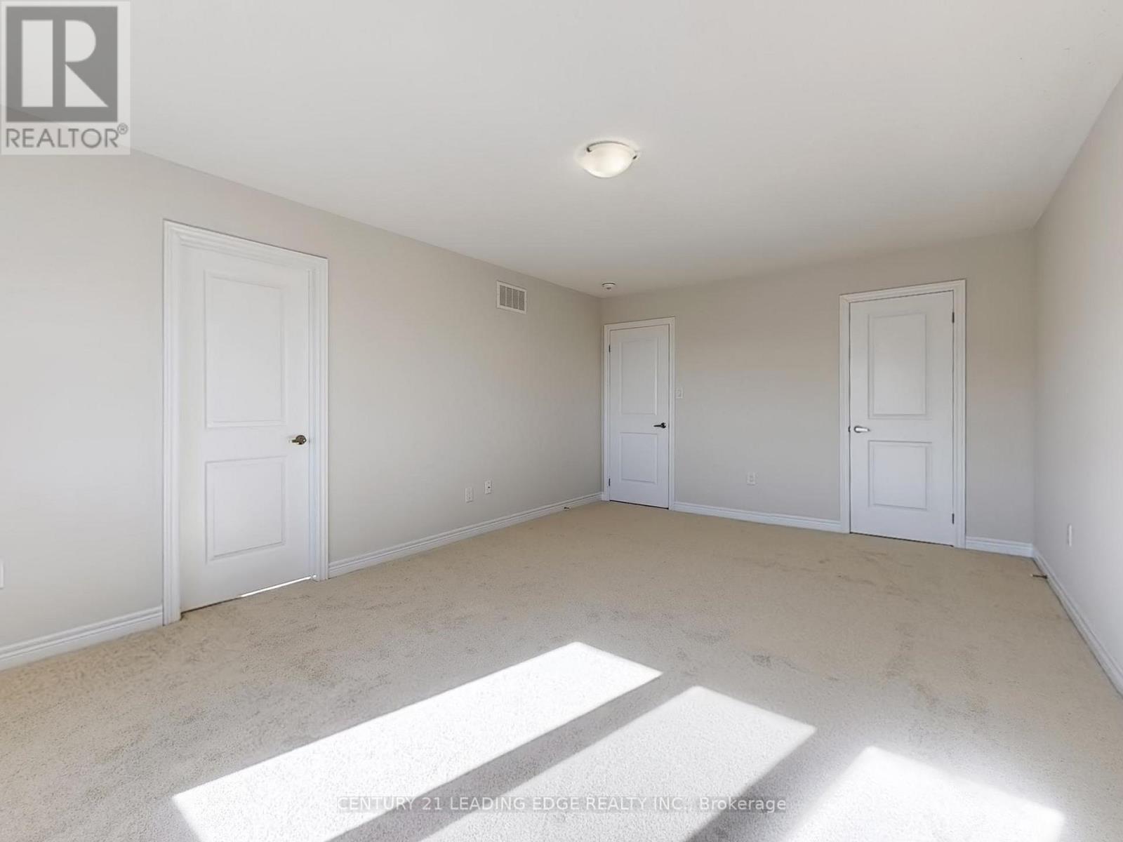 2023 Mullen Street, Innisfil, Ontario  L9S 0J8 - Photo 16 - N12535956