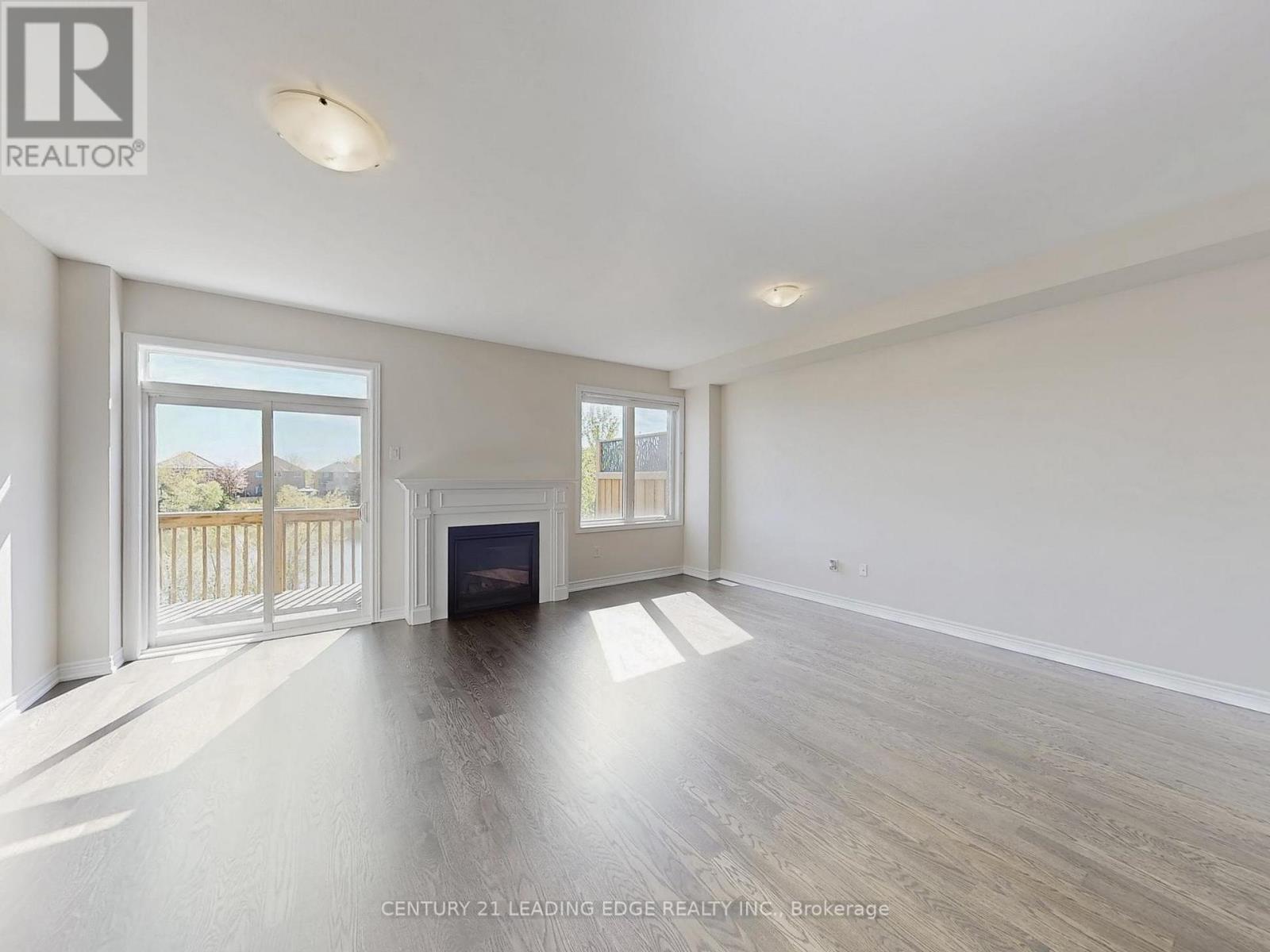 2023 Mullen Street, Innisfil, Ontario  L9S 0J8 - Photo 8 - N12535956