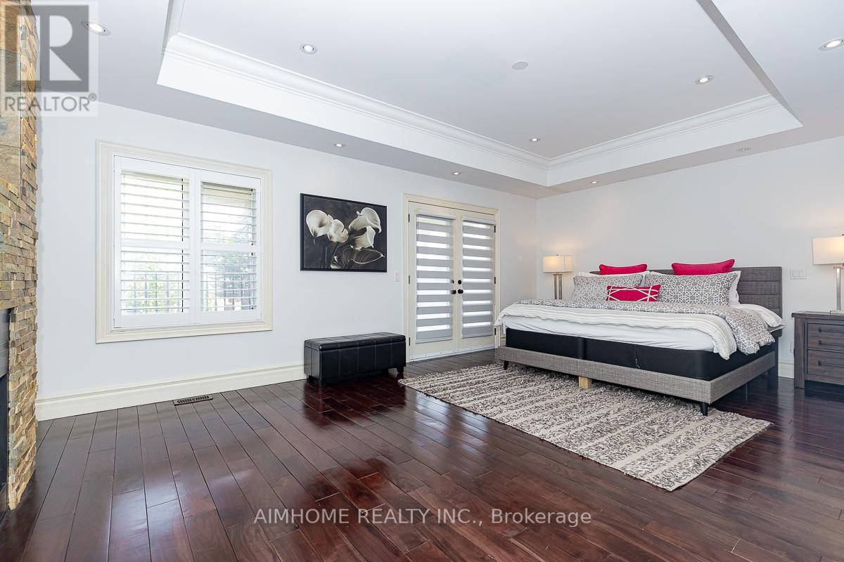 220 Weldrick Road W, Richmond Hill, Ontario L4C 3V3 - Photo 24 - N12535962