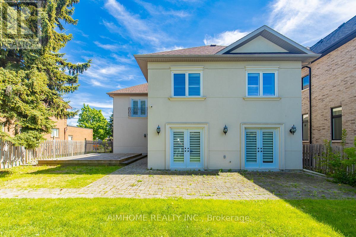 220 Weldrick Road W, Richmond Hill, Ontario L4C 3V3 - Photo 39 - N12535962