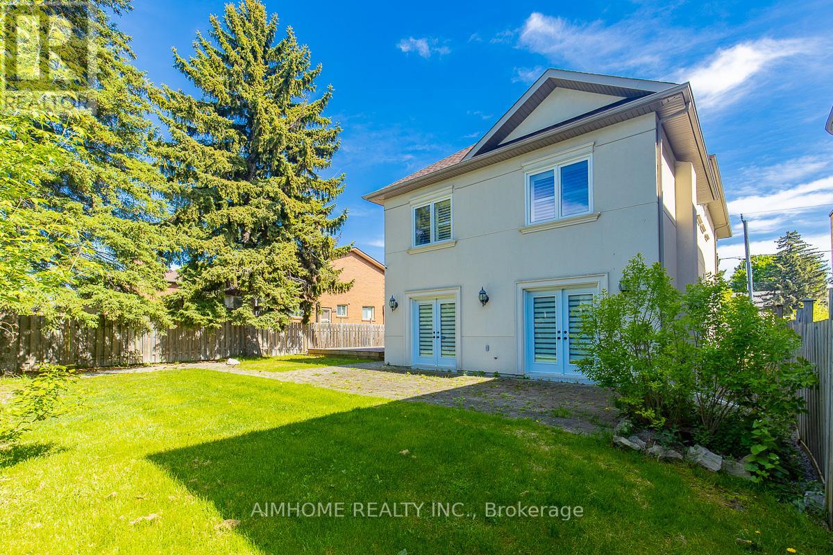 220 Weldrick Road W, Richmond Hill, Ontario L4C 3V3 - Photo 40 - N12535962