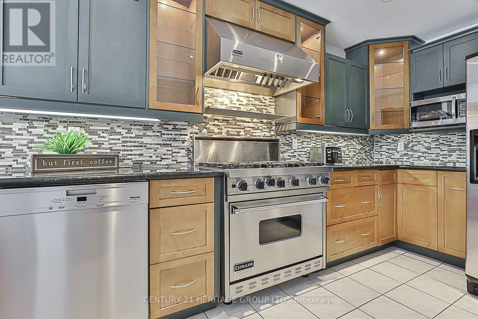 310 Chambers Crescent, Newmarket, Ontario  L3X 1T2 - Photo 11 - N12535988