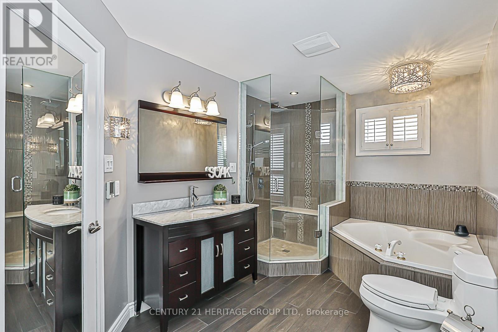 310 Chambers Crescent, Newmarket, Ontario  L3X 1T2 - Photo 17 - N12535988