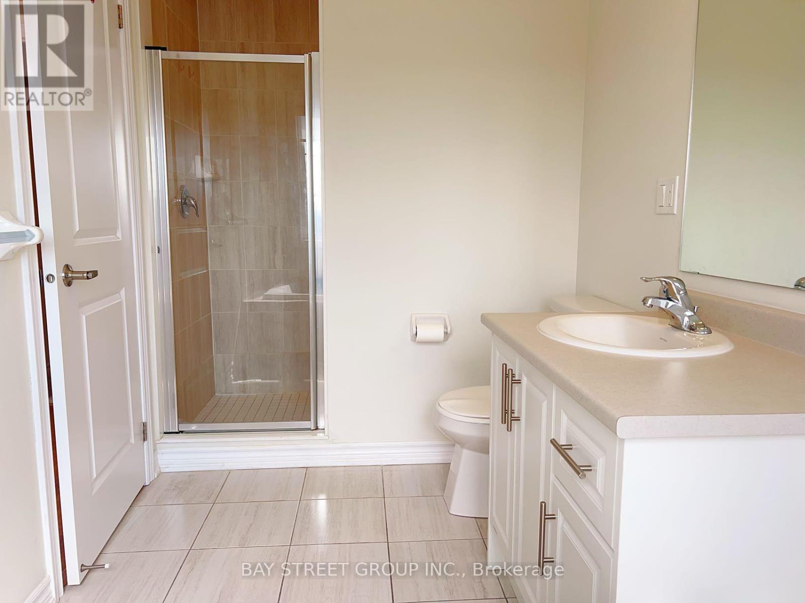 29 Verbena Street, East Gwillimbury, Ontario  L9N 0T6 - Photo 13 - N12535996