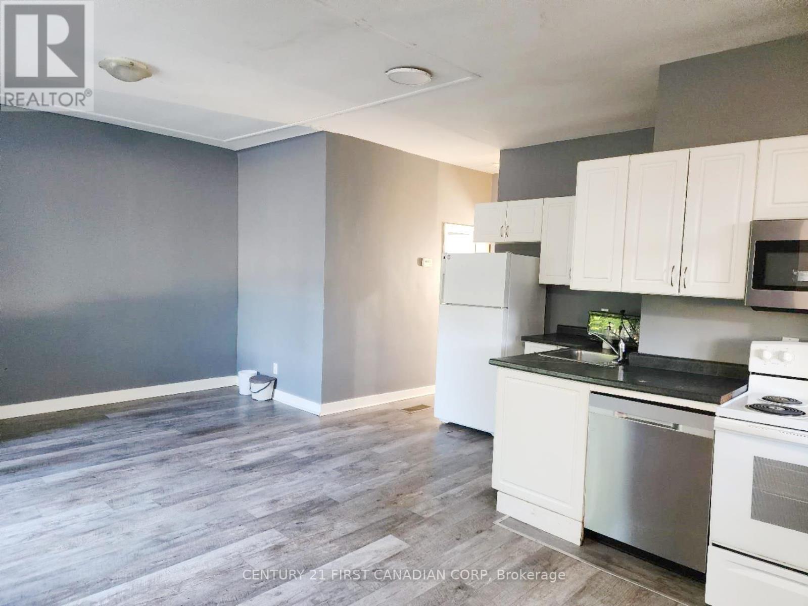 Unit 1 - 648 Oxford Street E, London East, Ontario  N5Y 3J4 - Photo 3 - X12536274