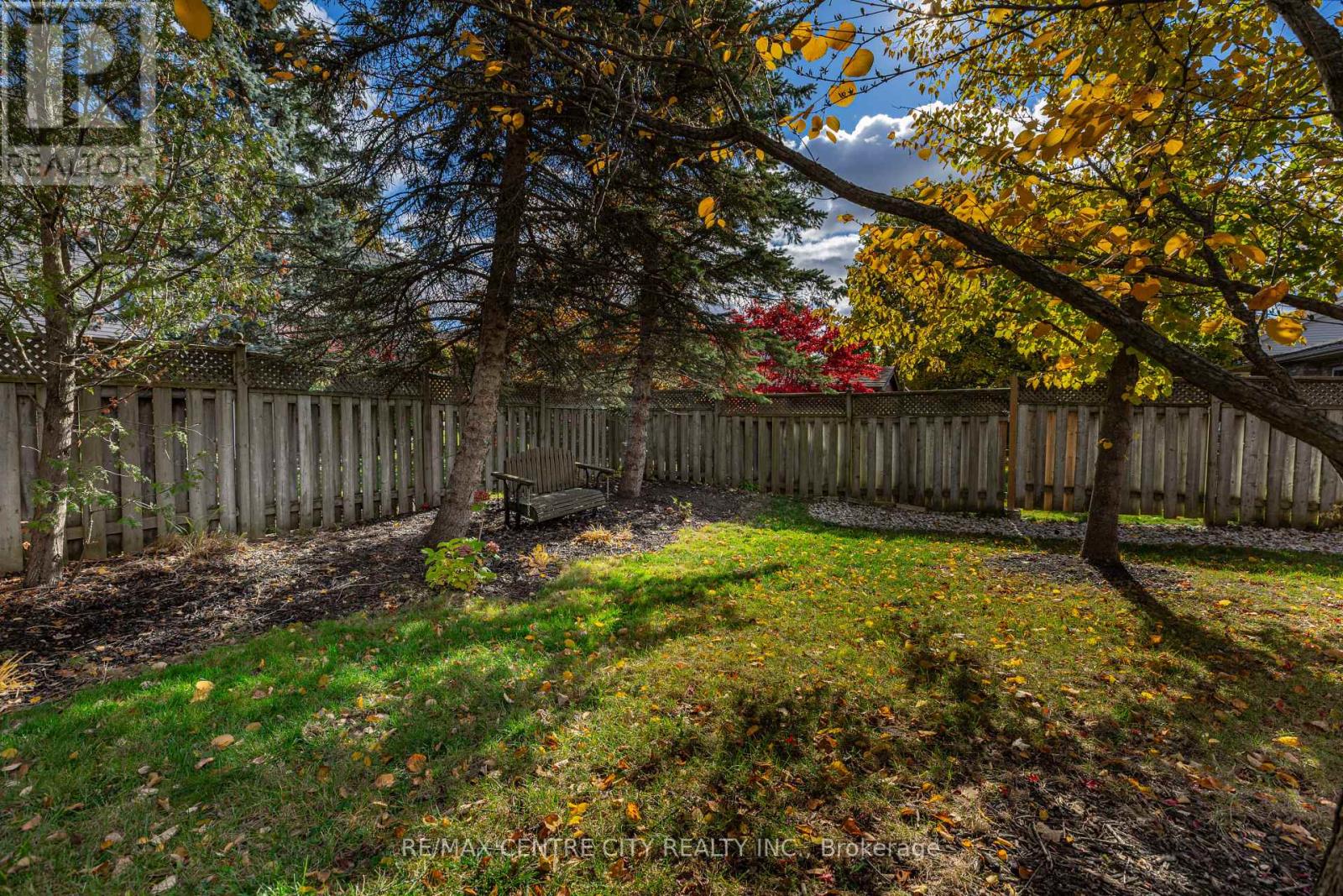 19 Daugherty Drive, St. Thomas, Ontario  N5R 4W4 - Photo 41 - X12536364