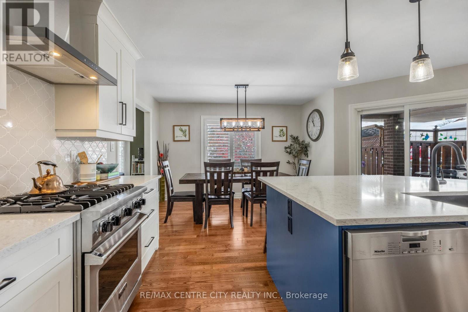 19 Daugherty Drive, St. Thomas, Ontario  N5R 4W4 - Photo 8 - X12536364