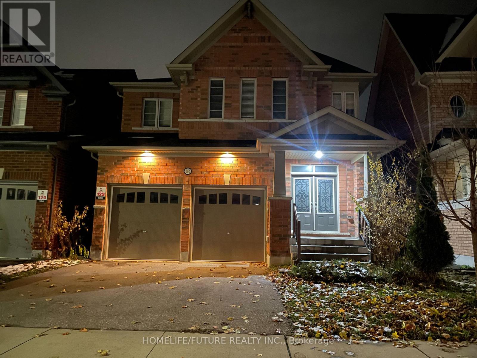 2372 EQUESTRIAN CRESCENT, Oshawa, Ontario