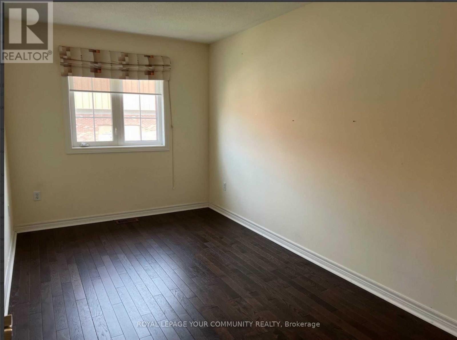 119 Amulet Crescent, Richmond Hill, Ontario  L4S 2V9 - Photo 7 - N12531836