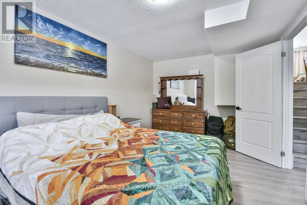 69 Janice Drive, Barrie, Ontario  L4N 5N4 - Photo 16 - S12535910