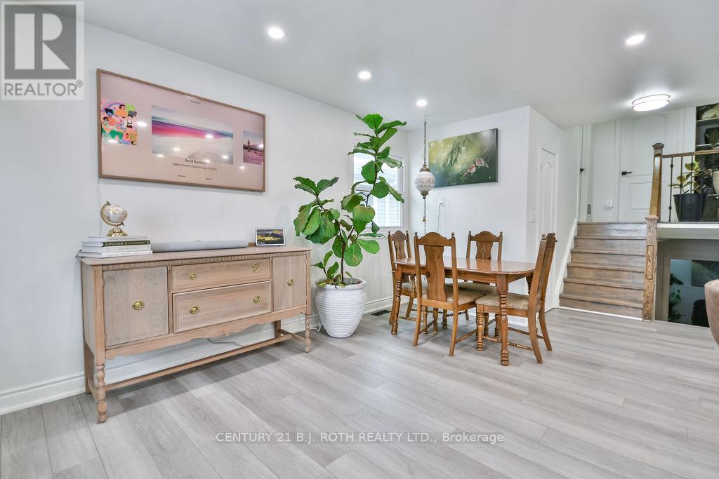 69 Janice Drive, Barrie, Ontario  L4N 5N4 - Photo 3 - S12535910