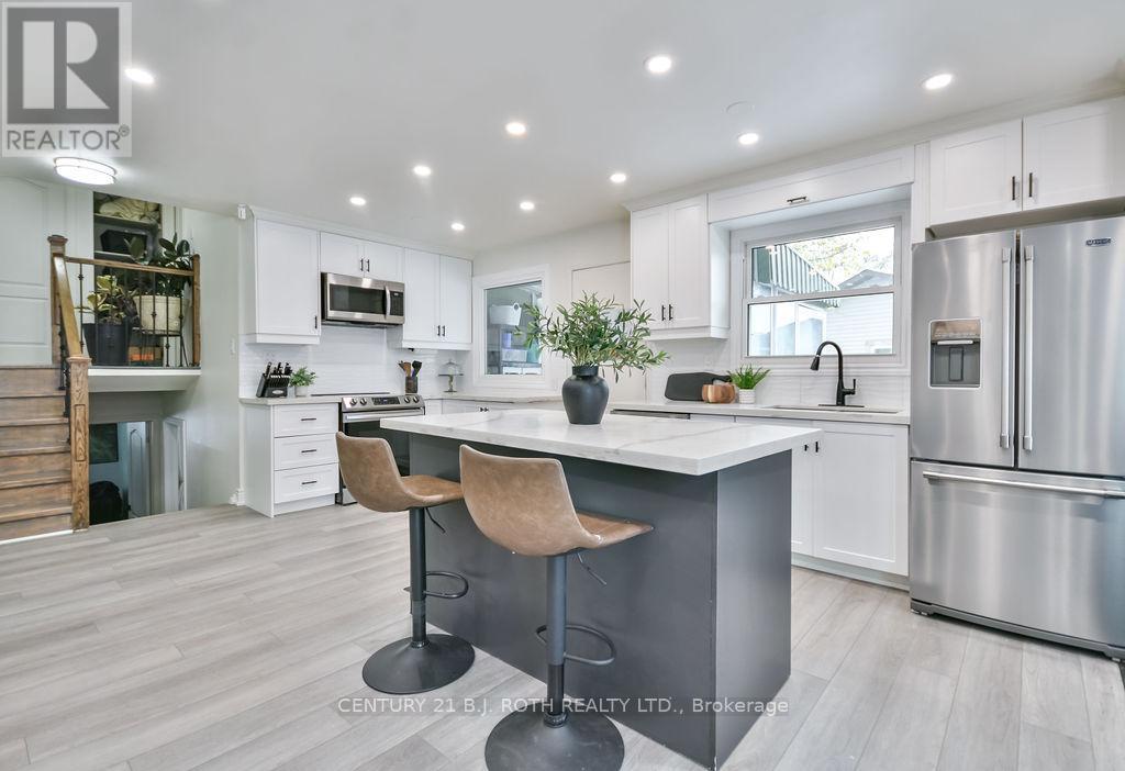 69 Janice Drive, Barrie, Ontario  L4N 5N4 - Photo 5 - S12535910