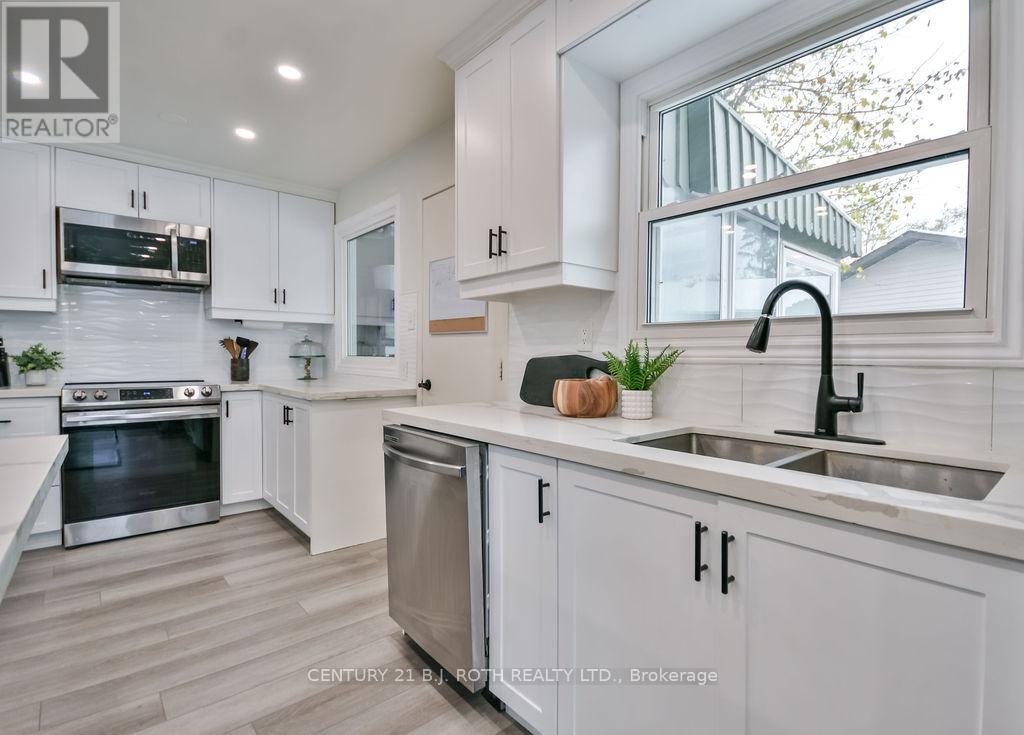 69 Janice Drive, Barrie, Ontario  L4N 5N4 - Photo 6 - S12535910