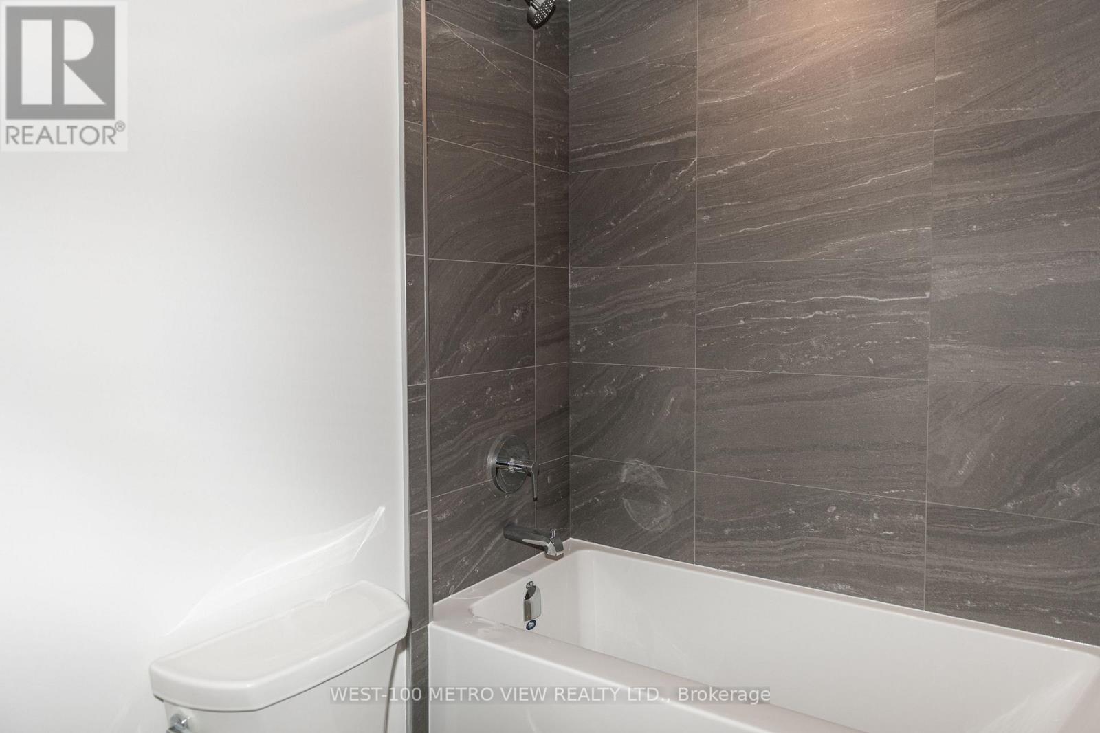 2708 - 4015 The Exchange, Mississauga, Ontario  L5B 0N9 - Photo 20 - W12535278