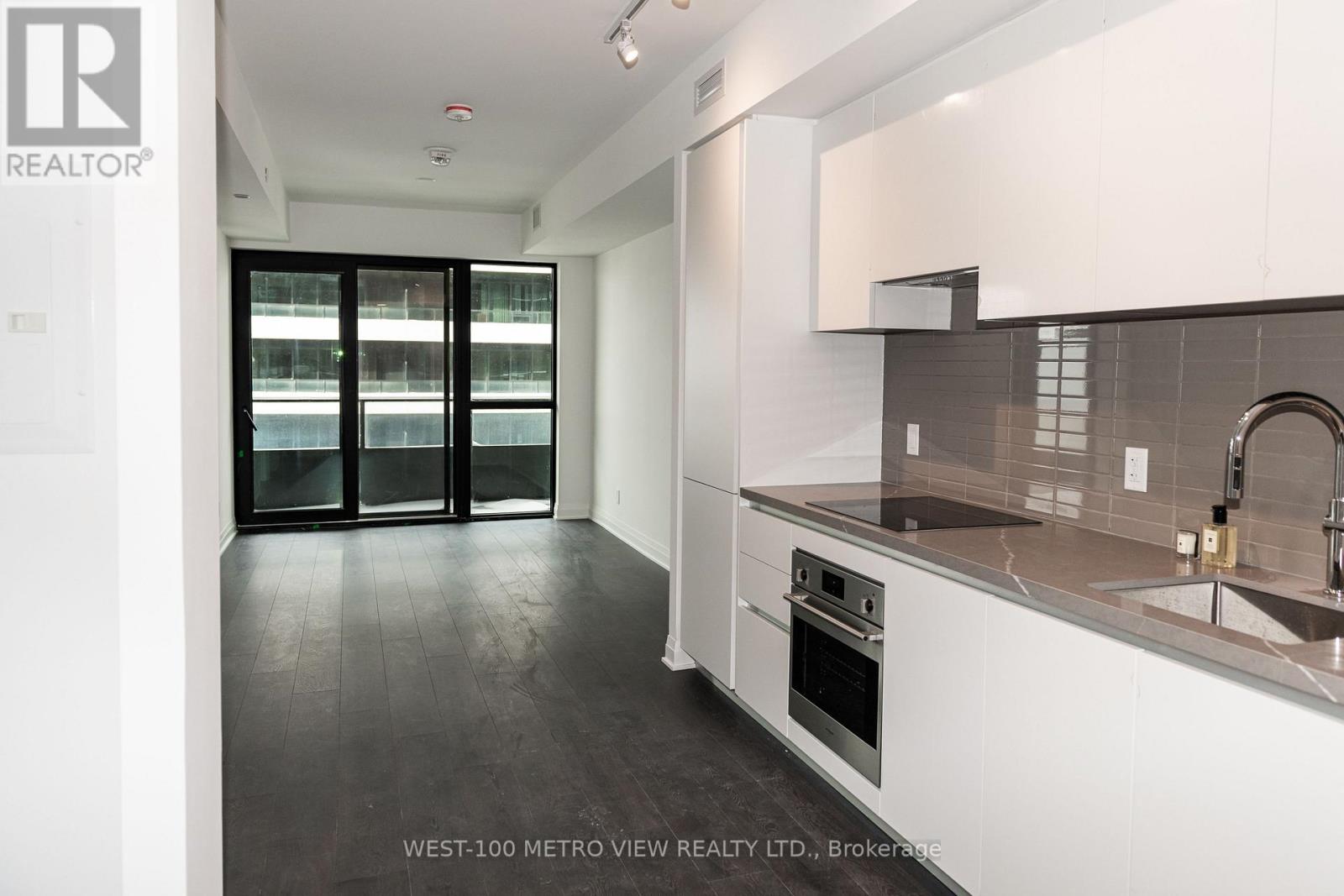 2708 - 4015 The Exchange, Mississauga, Ontario  L5B 0N9 - Photo 4 - W12535278